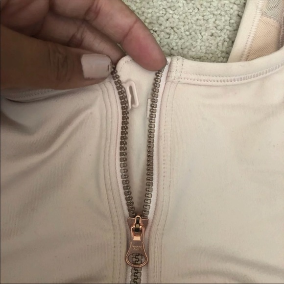 Aerie Move Sports Bra - Picture 3 of 6